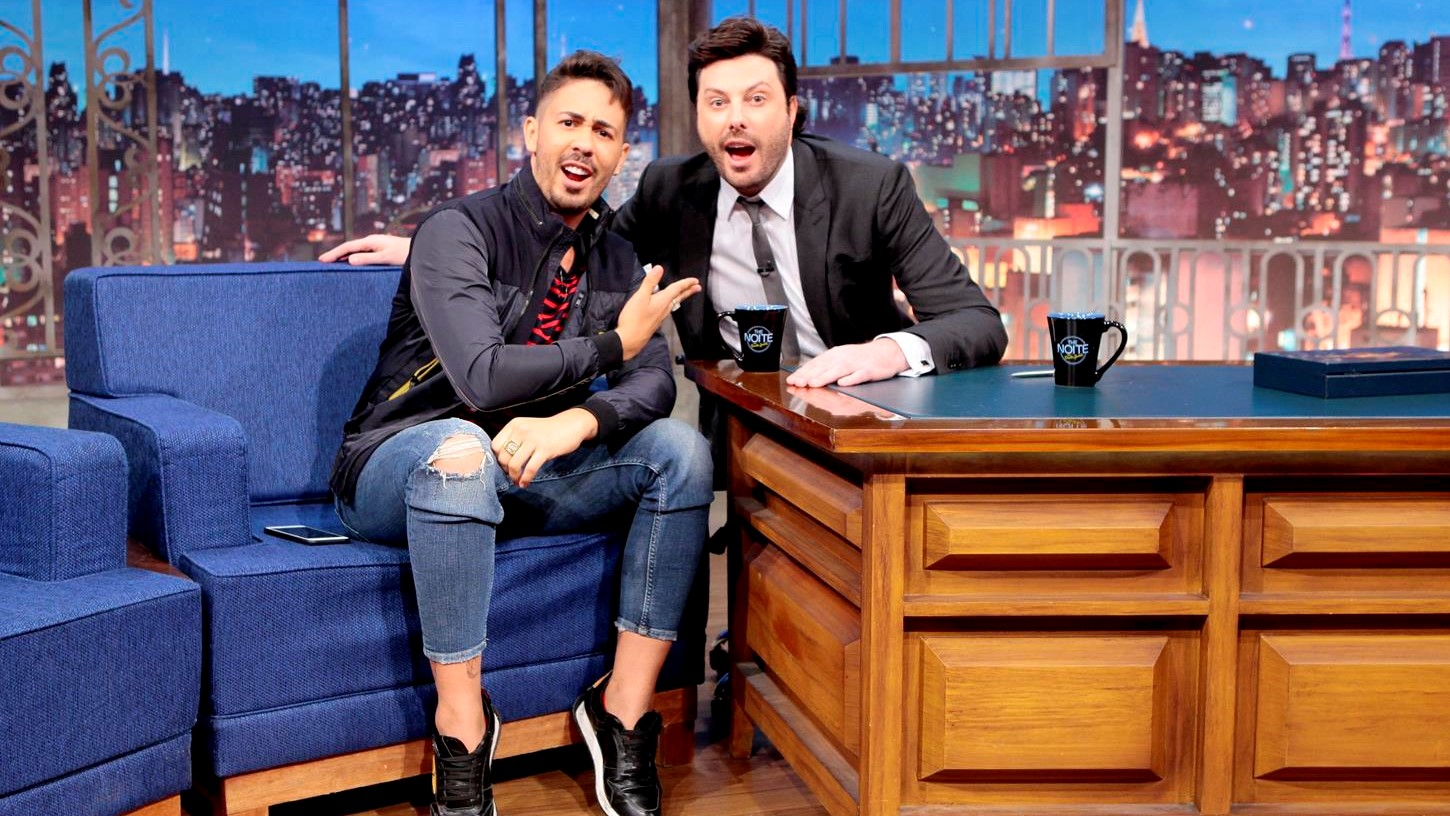 Carlinhos Maia e Danilo Gentili no The Noite