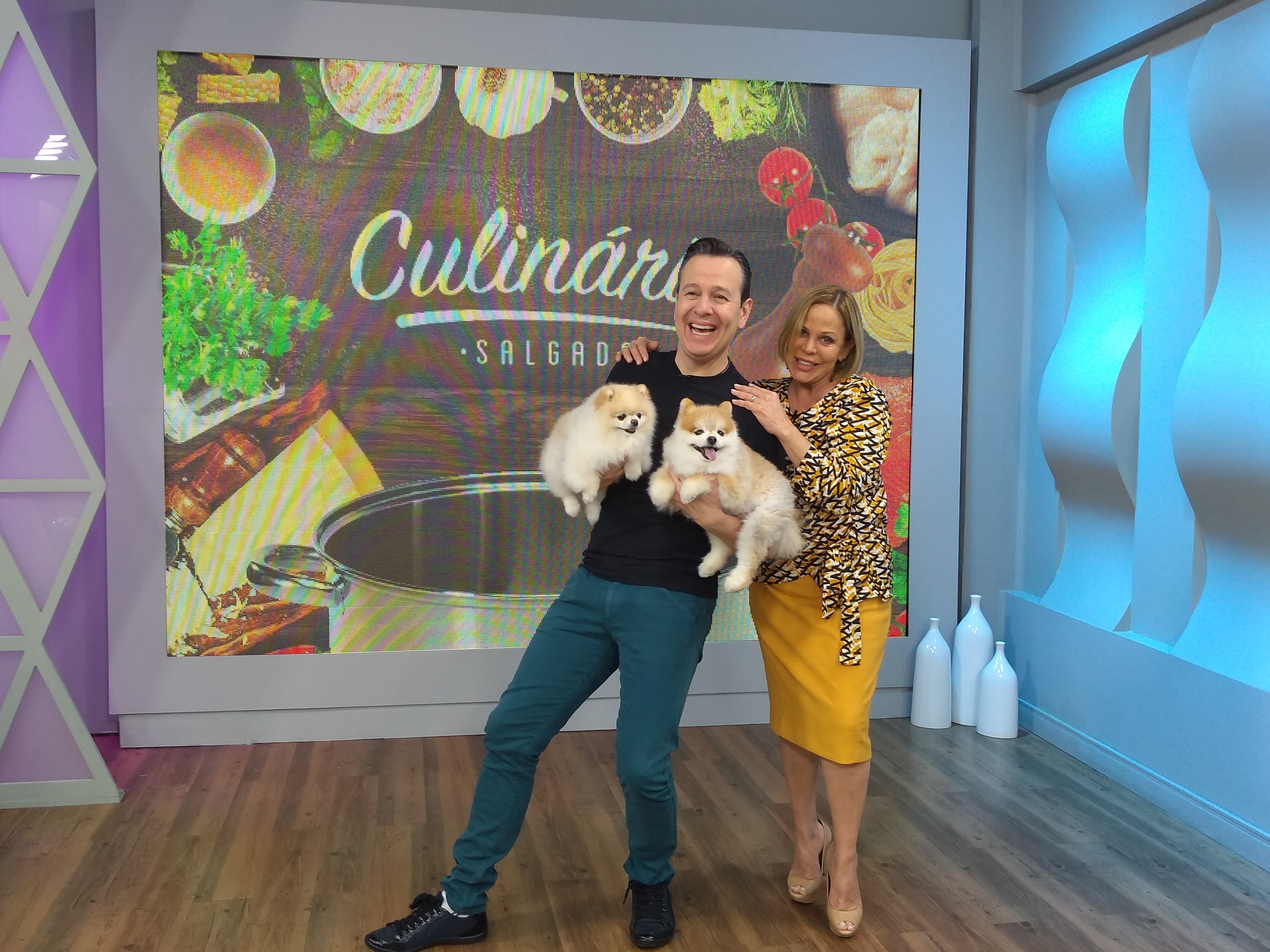 Celso Zucatelli cozinha com Claudete Troiano