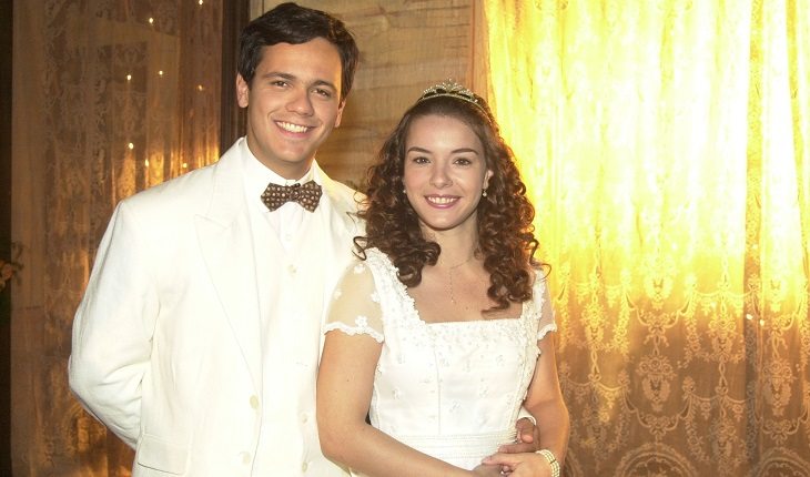 Neco (Danton Mello) e Belinha (Regiane Alves) em Cabocla