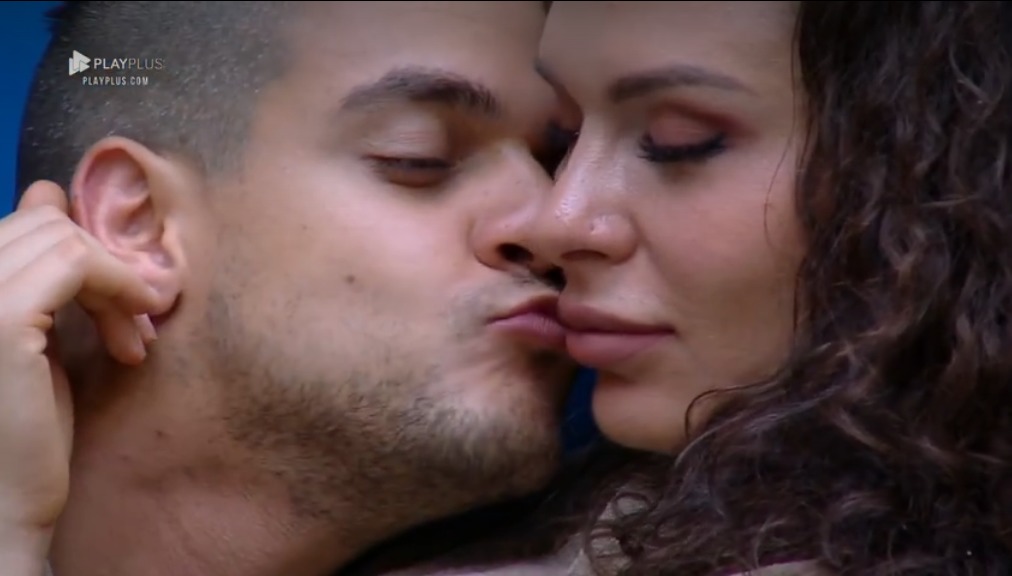 Caique Aguiar e Fernanda