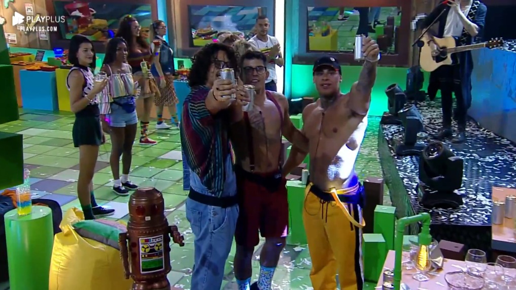João Zoli, Felipe Sertanejo e Léo Stronda