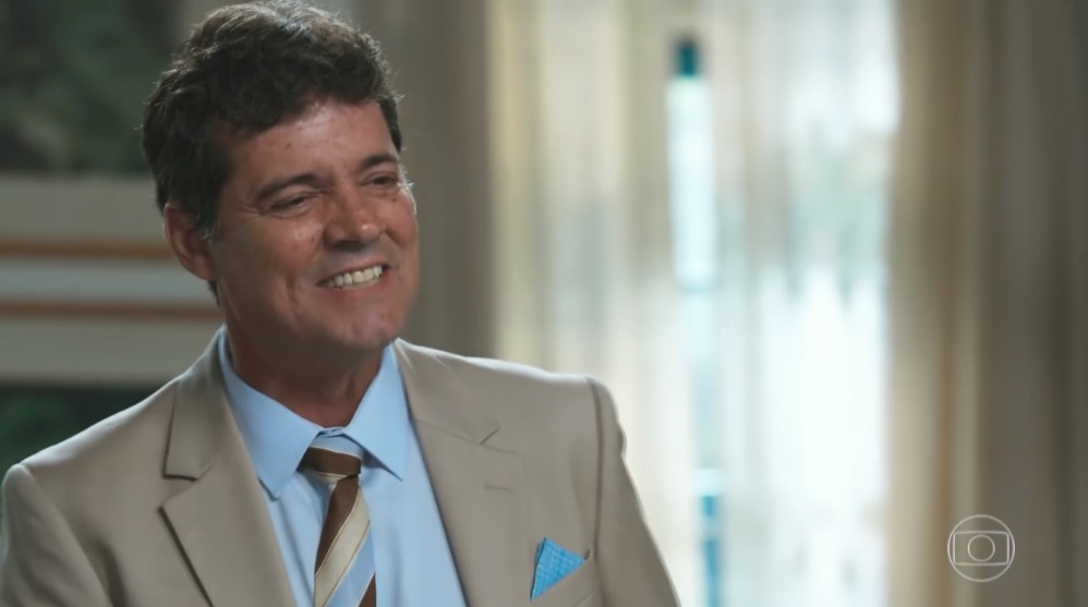 Américo (Felipe Camargo) em Espelho da Vida