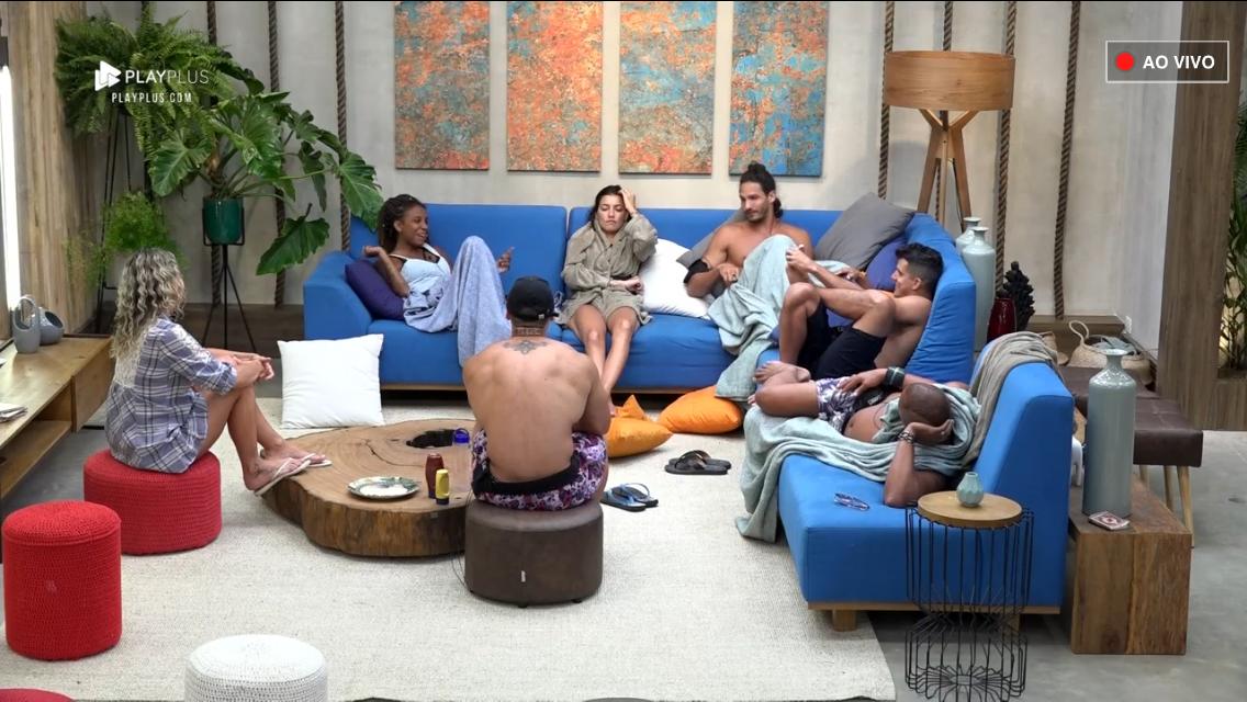 Peões conversam sobre religião