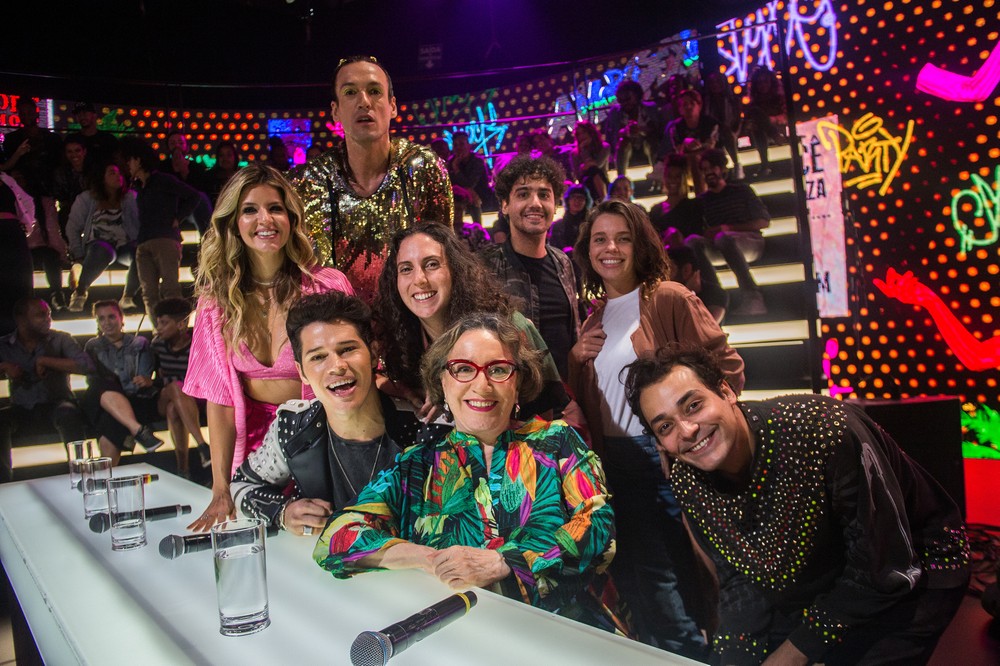 Elenco do Amor & Sexo