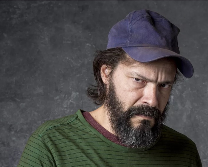 Heitor Martinez como Roberio de O Setimo Guardiao