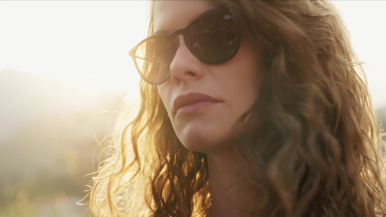 Isabel (Alinne Moraes) em Espelho da Vida