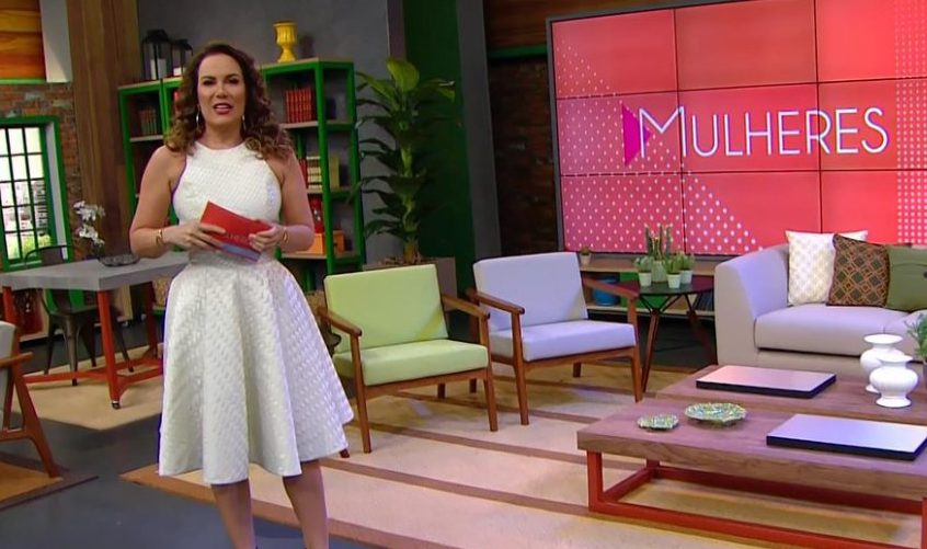 Regina Volpato apresentadora do Mulheres