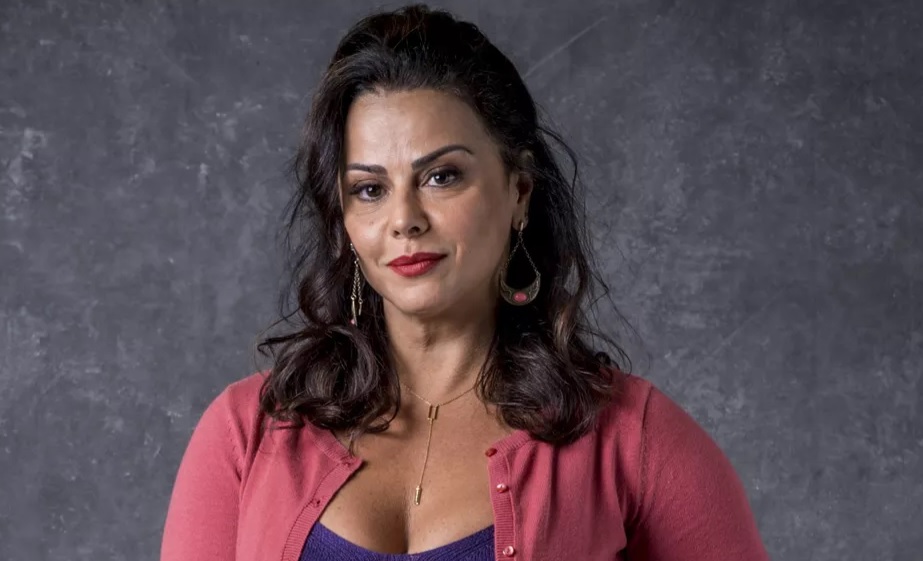 Neide (Viviane Araujo) de O Setimo Guardiao