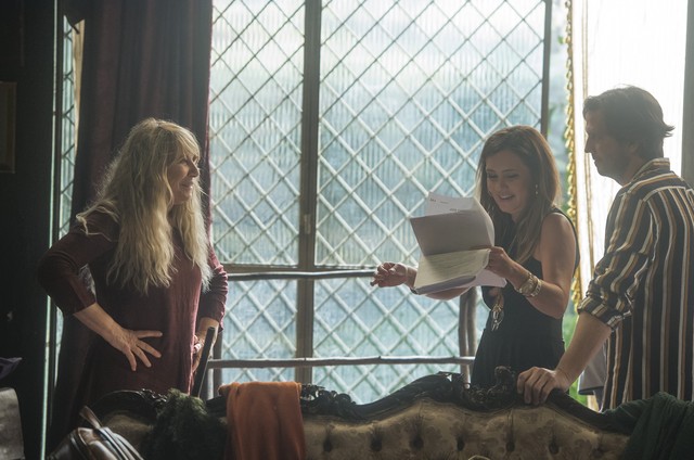 Renata Sorrah, Adriana Esteves e Vladimir Brichta nos bastidores de Segundo Sol