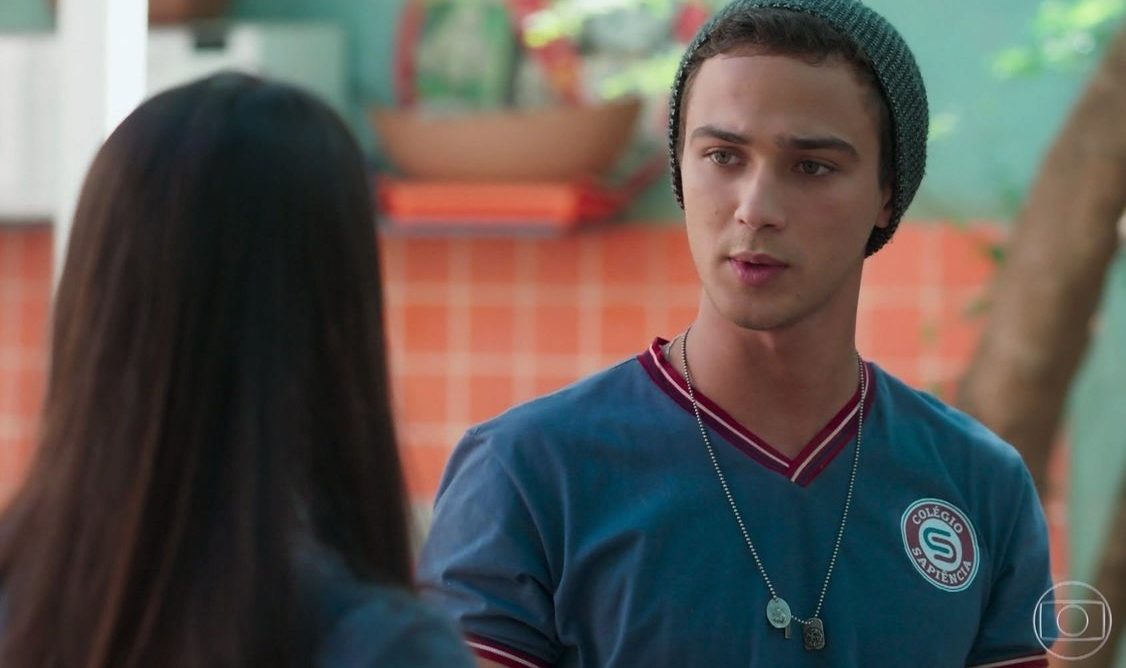 Pérola (Rayssa Bratillieri) e Márcio (André Luiz Frambach) em Malhação