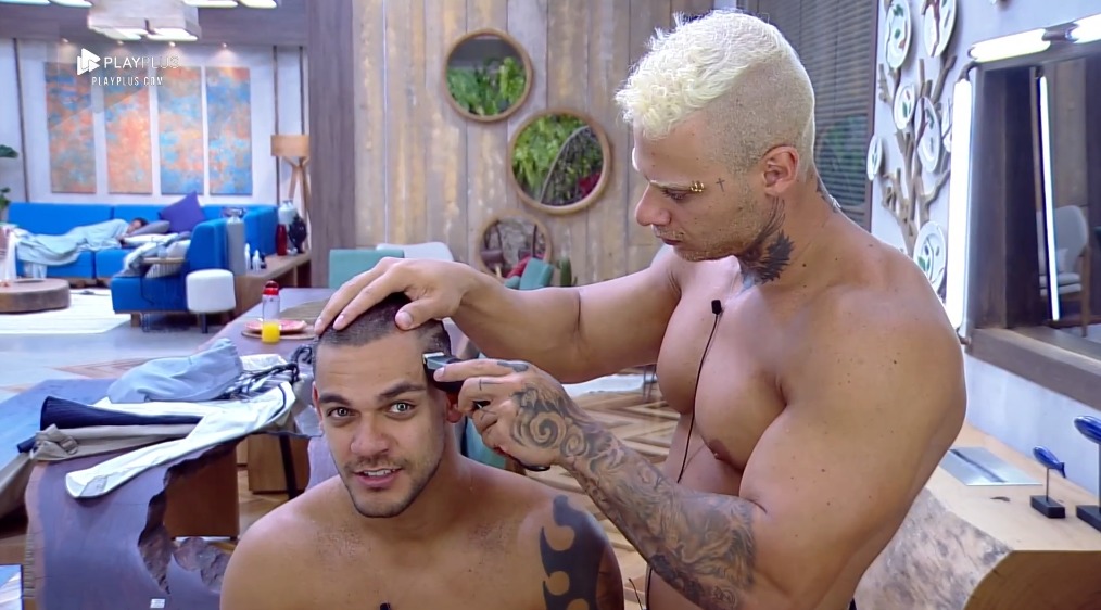 Caique Aguiar e Léo Stronda