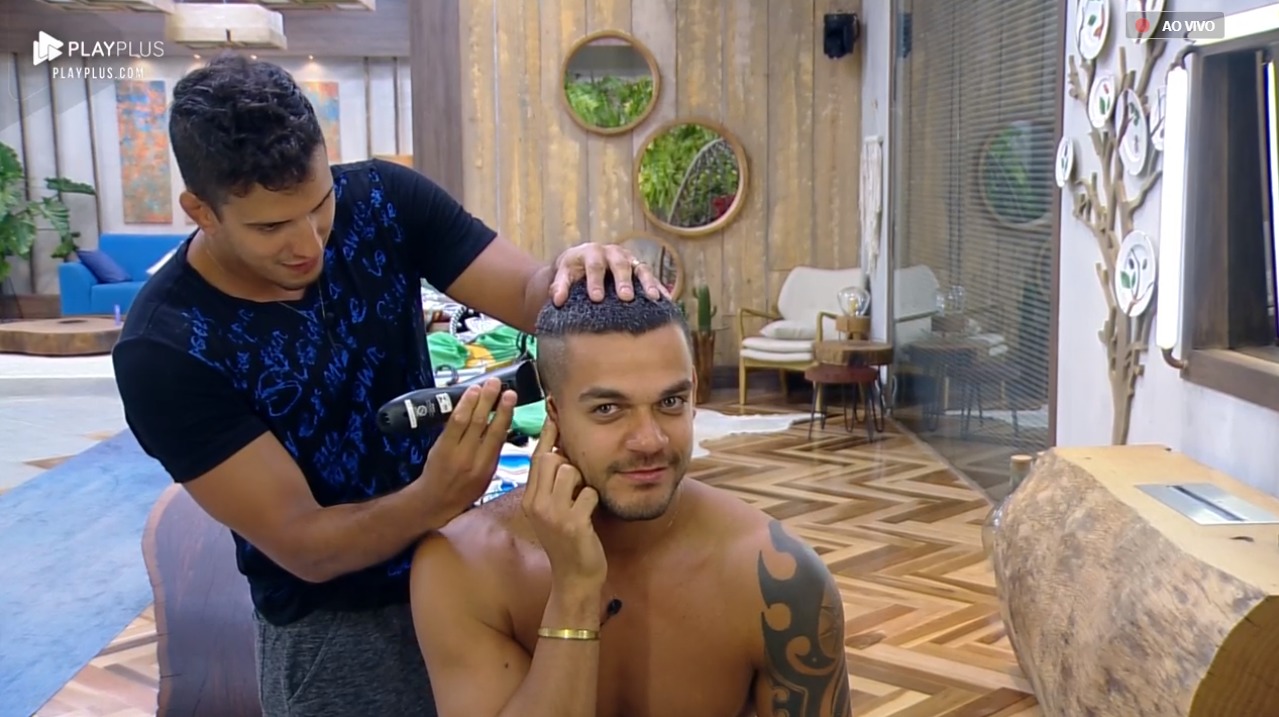 Felipe Sertanejo e Caique Aguiar