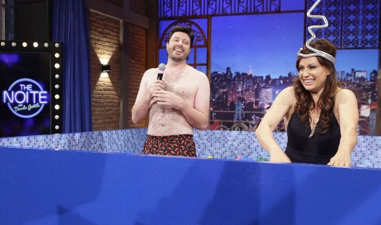 Isadora Ribeiro e Danilo Gentili no The Noite