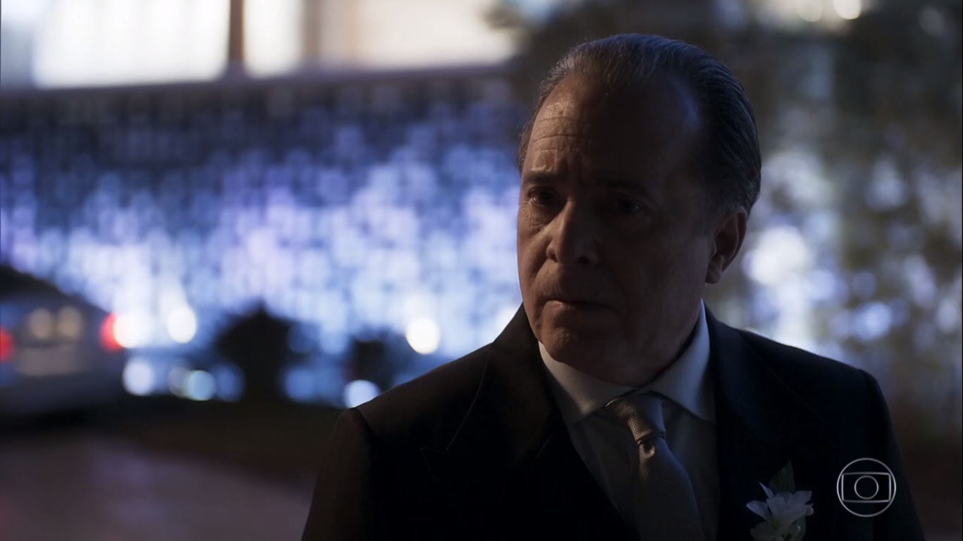 Olavo (Tony Ramos) de O Setimo Guardiao