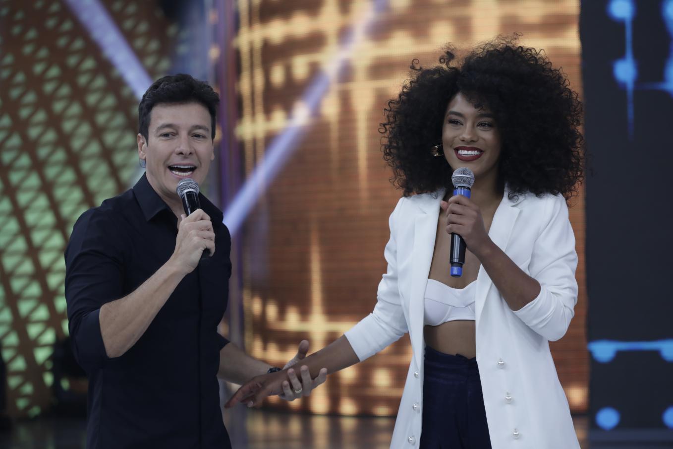 Rodrigo Faro e Raíssa Santana no Hora do Faro