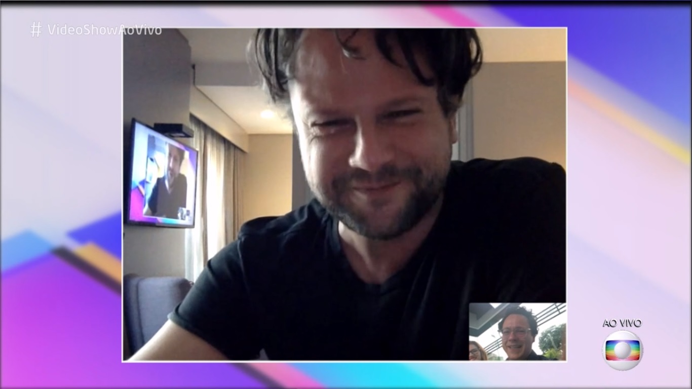 Selton Mello conversa com Danton Mello online no Vídeo Show