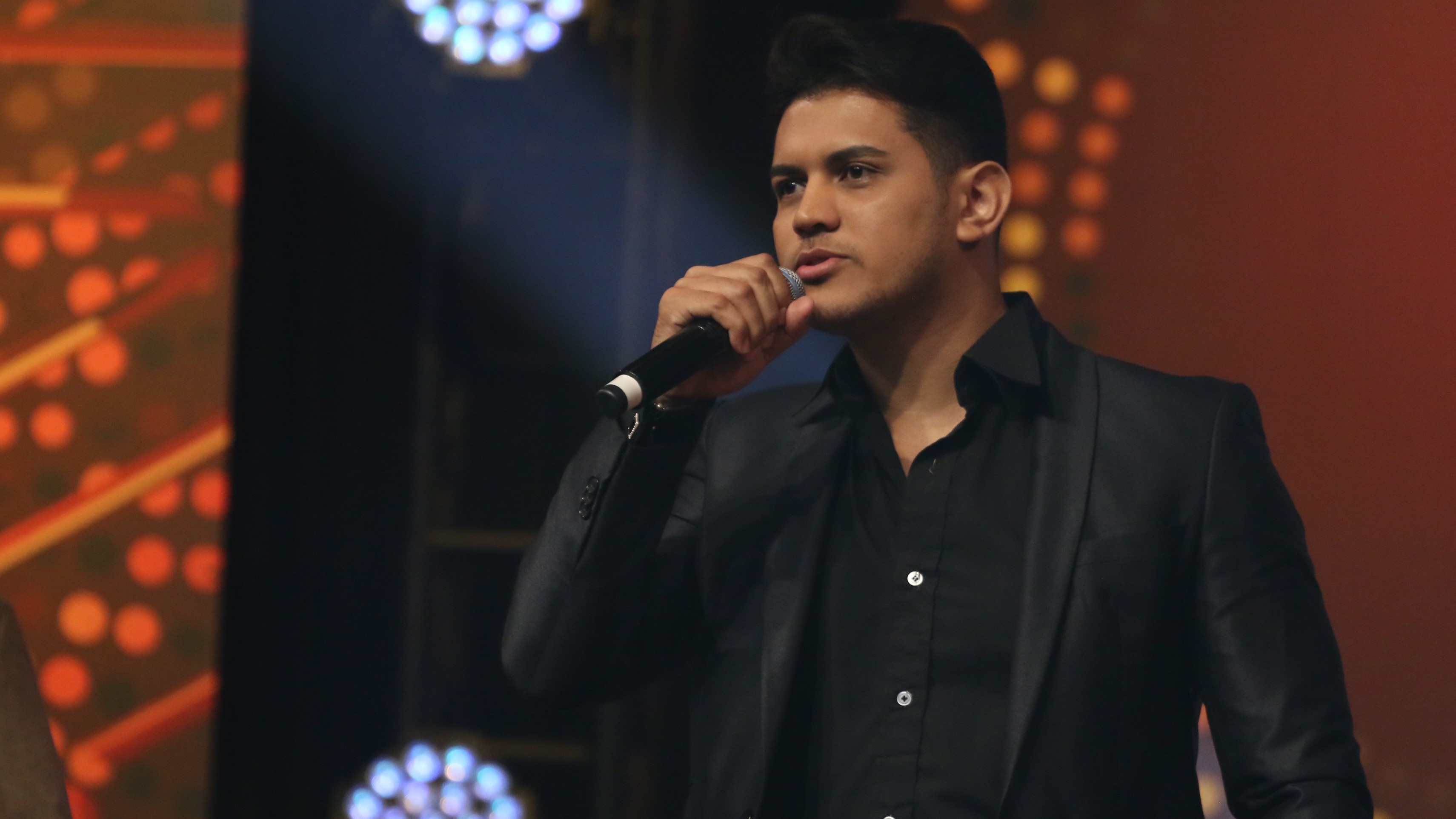 Vinícius Mendes, um dos finalistas do Revelações Sertanejo