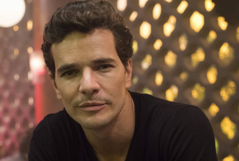 Daniel de Oliveira estará em série sobre a vida de Hebe Camargo