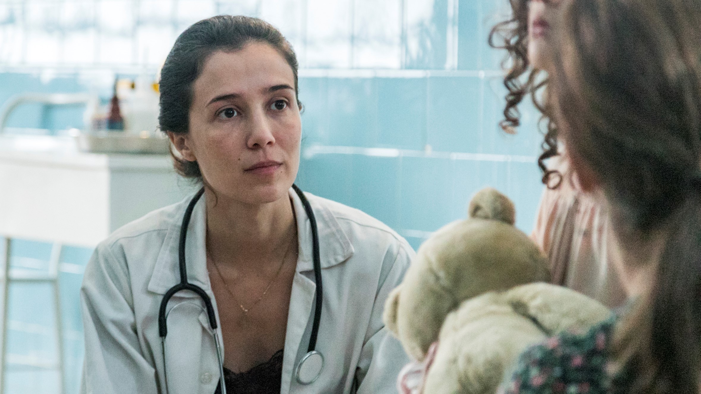 Marjorie Estiano em cena de Sob Pressão (Foto: Globo/Paulo Belote)