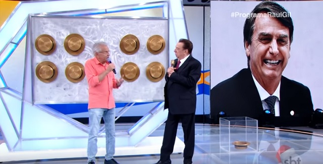 Carlos Alberto de Nóbrega e Raul Gil, no Programa Raul Gil, do SBT