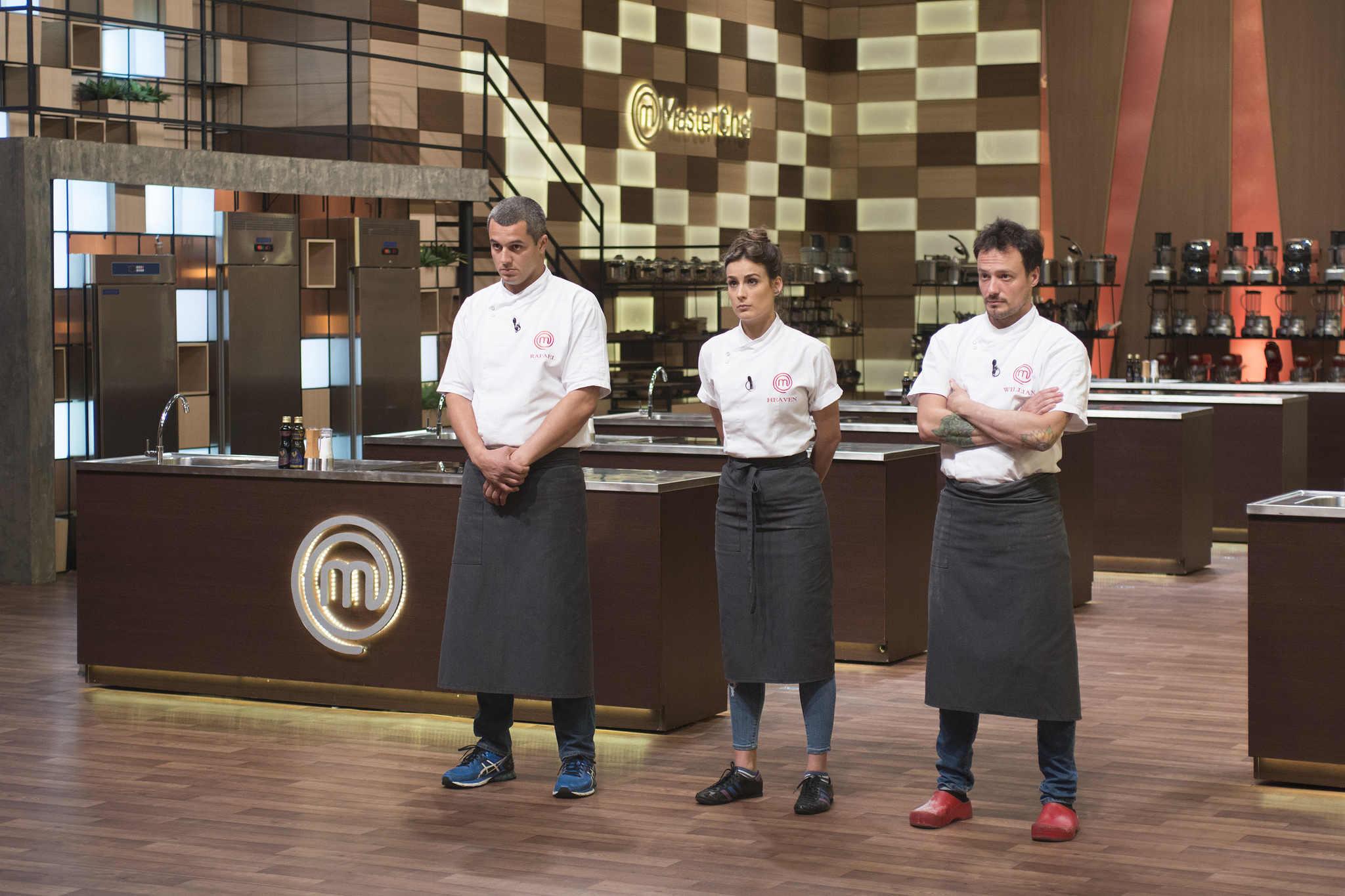 Cozinheiros aguardam decisão dos jurados no MasterChef Profissionais