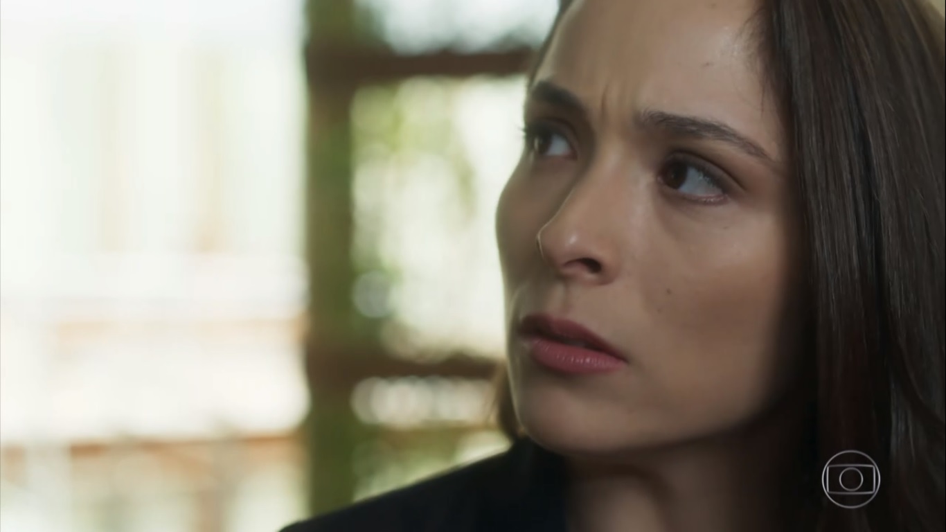 Elza (Nathalia Serra) de O Tempo Nao Para