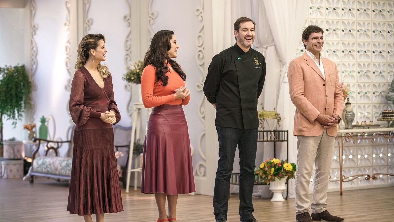Jurados do Bake Off Brasil e Alê Costa