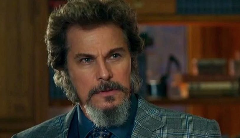 Dom Sabino (Edson Celulari) em O Tempo Não Para (Reprodução/TV Globo).