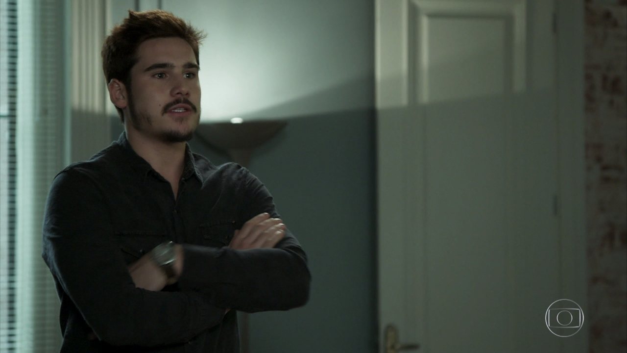 Samuca (Nicolas Prattes) em O Tempo Não Para