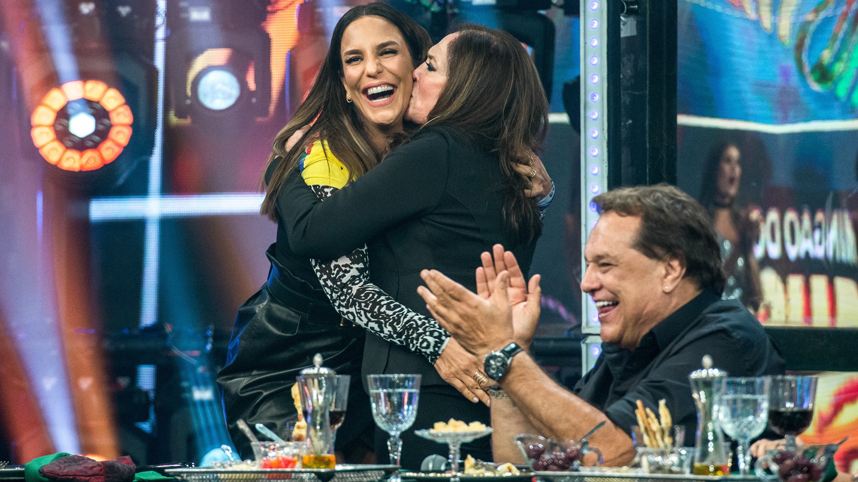 Ivete Sangalo, Susana Vieira e Dennis Carvalho na Pizza do Faustão