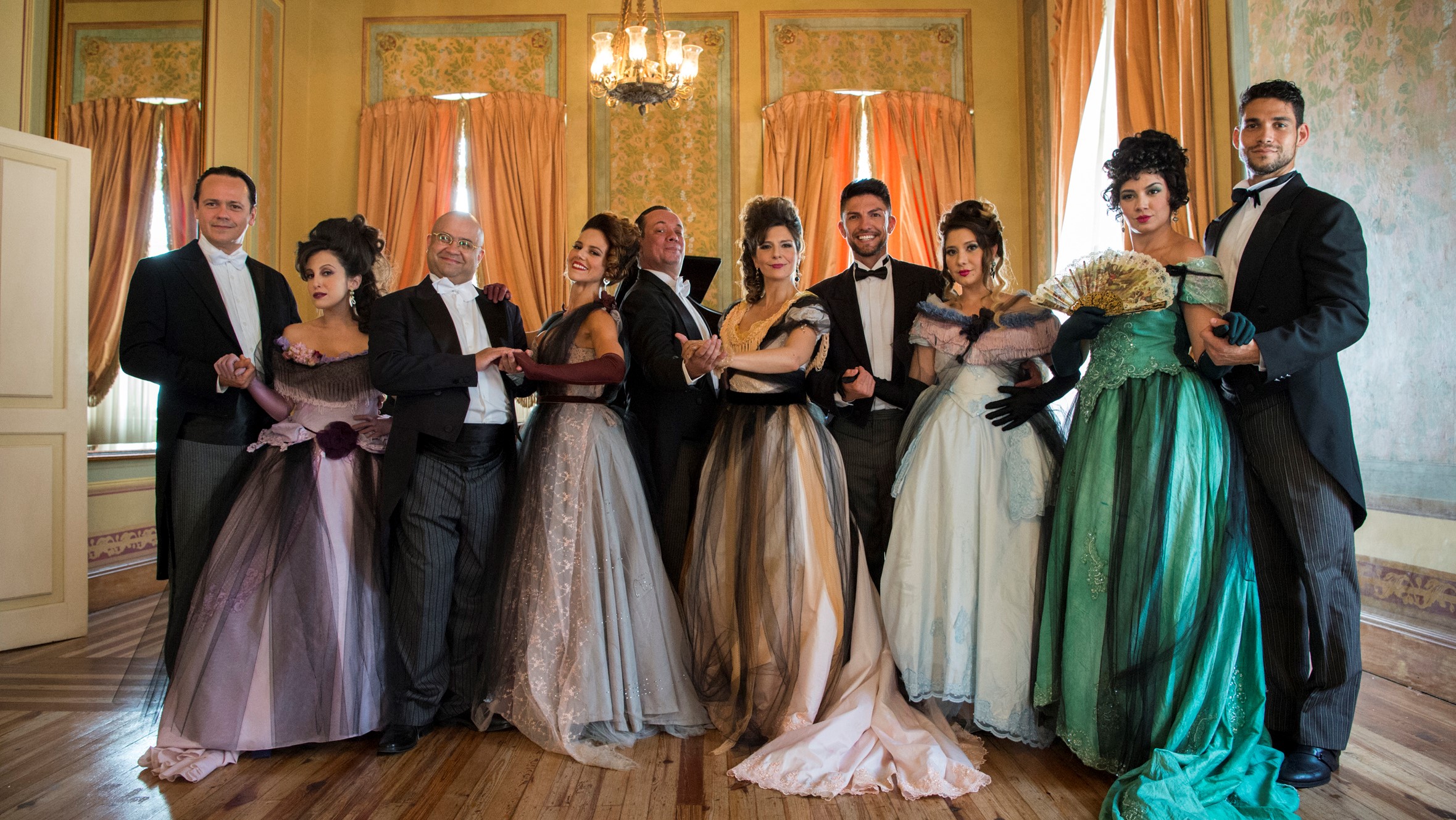 Bailarinos de 