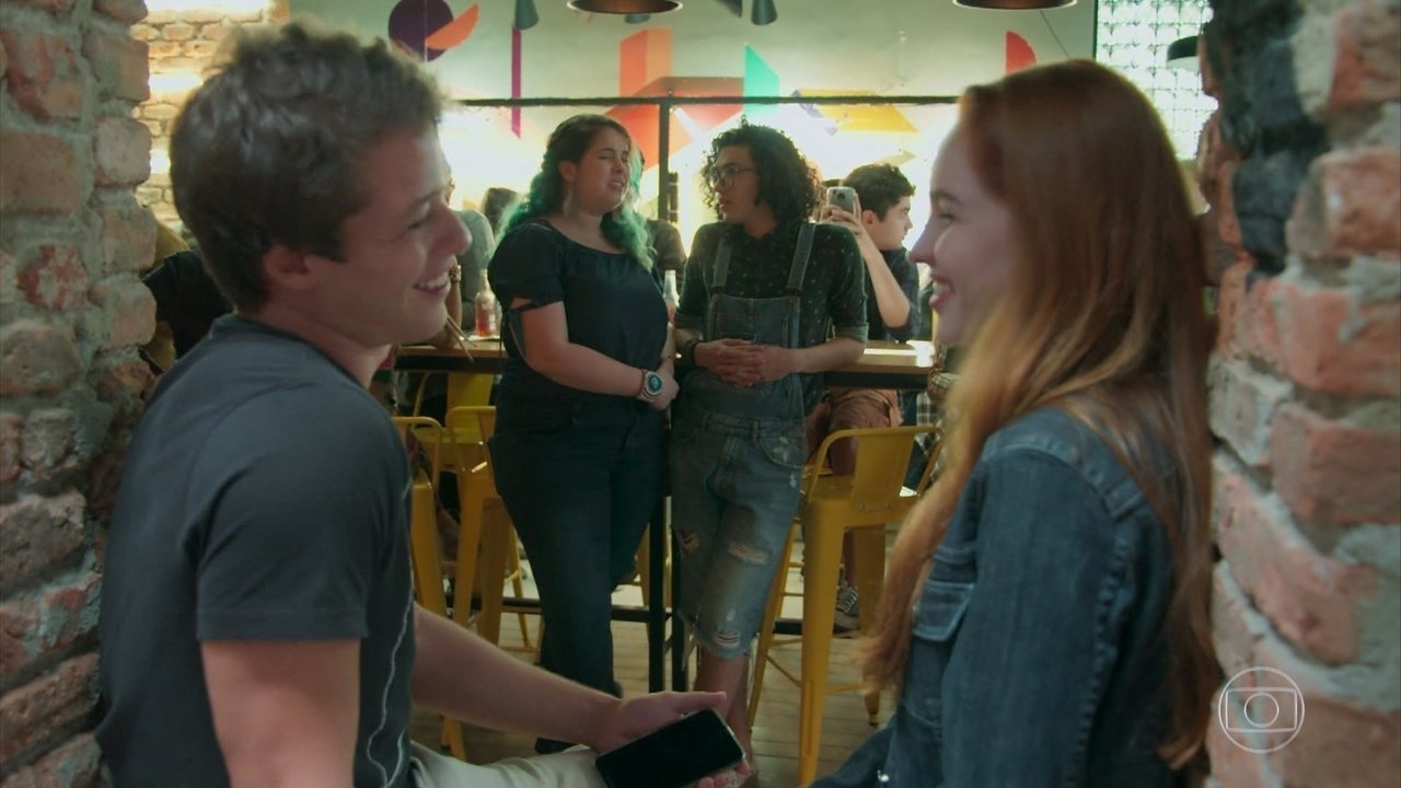 Fabiana (Giovanna Rangel) e Santiago (Giovanni Dopico) de Malhacao Vidas Brasileiras