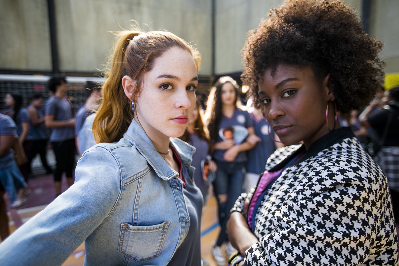 Dandara (Jeniffer Dias) e Fabiana (Giovana Rangel) em Malhação: Vidas Brasileiras