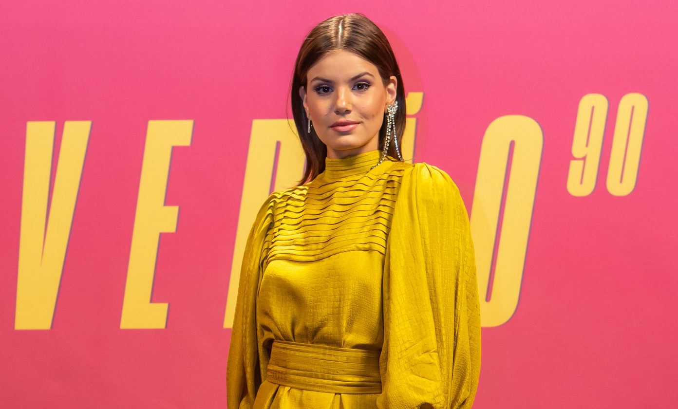 Camila Queiroz em Verão 90