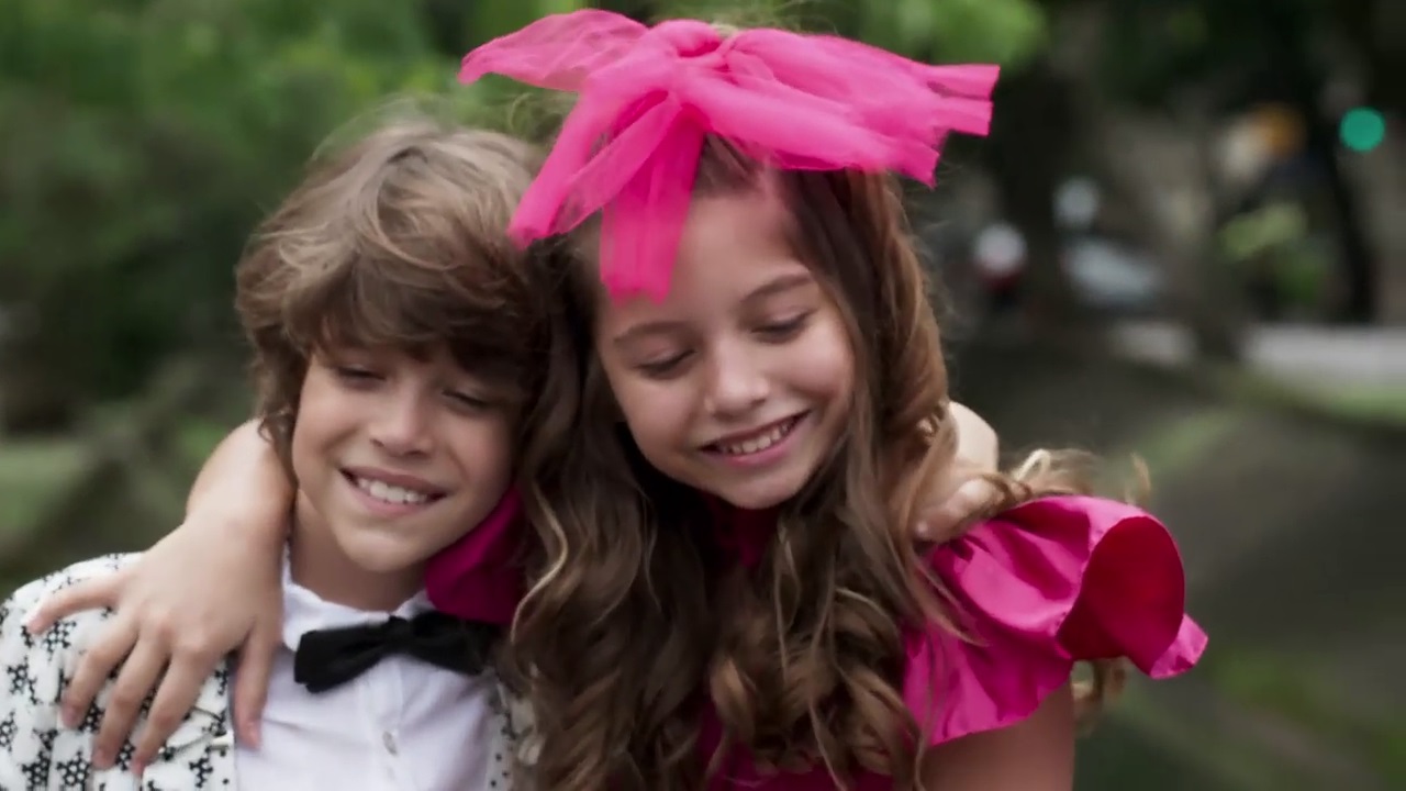 João Guerreiro (João Bravo) e Manuzita (Melissa Nóbrega) em Verão 90