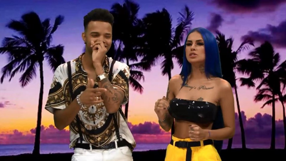 MC Zaac e Tati Zaqui no MTV Hits