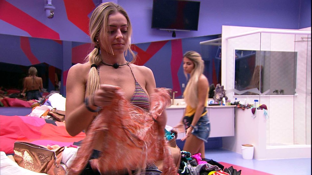 Paula BBB19