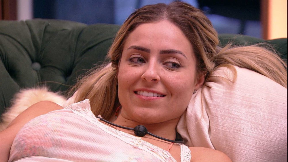 Paula BBB19