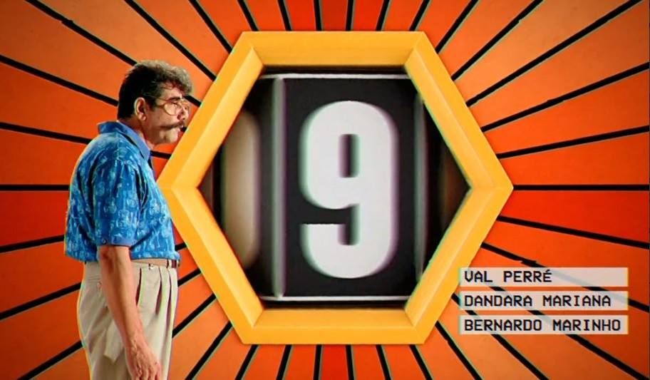 Referência ao Pião da Casa Própria na abertura de Verão 90