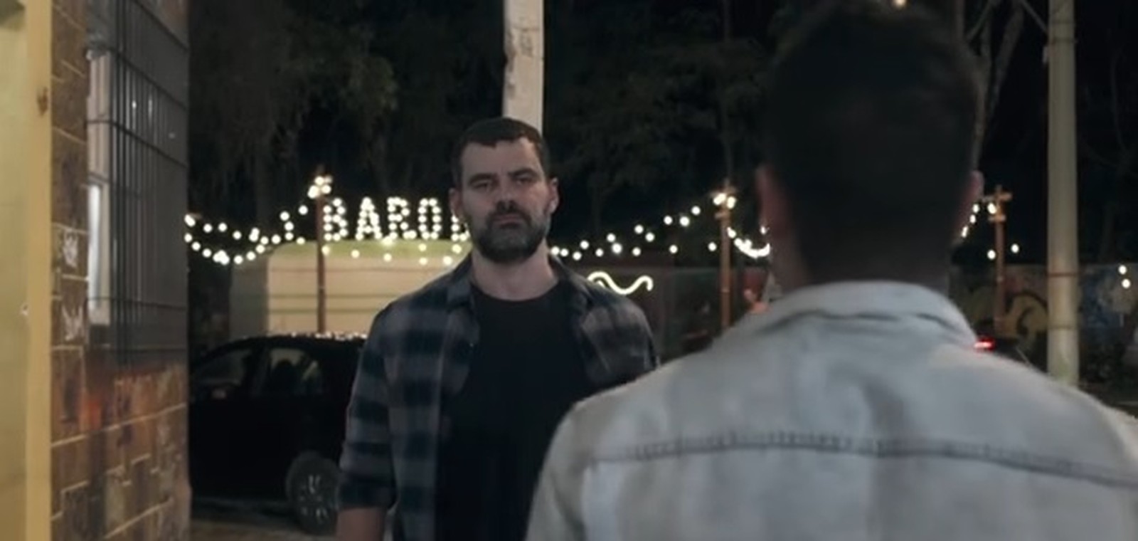 Rafael (Carmo Dalla Vecchia) e Fabio (Arthur Aguiar) de Malhacao