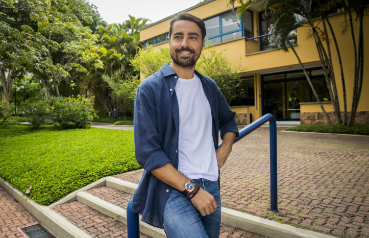 Ricardo Pereira vai apresentar o Mais Voce com Ana Furtado