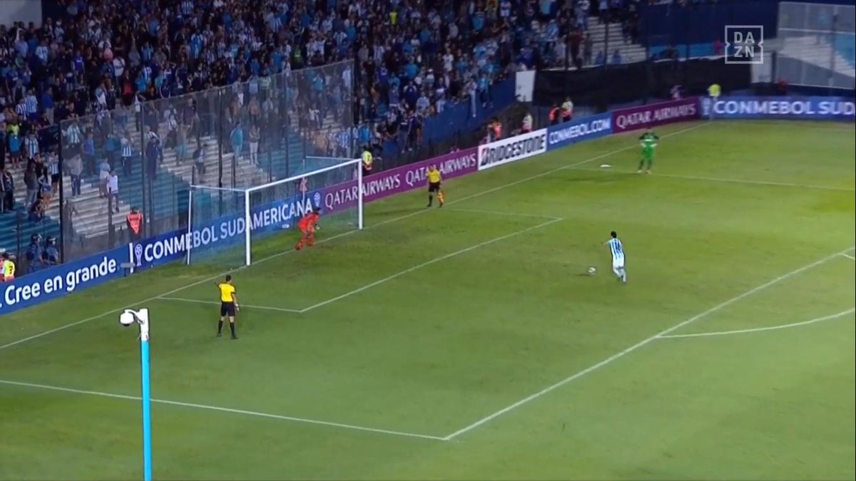 Corinthians x Racing bomba na Rede TV! e na web