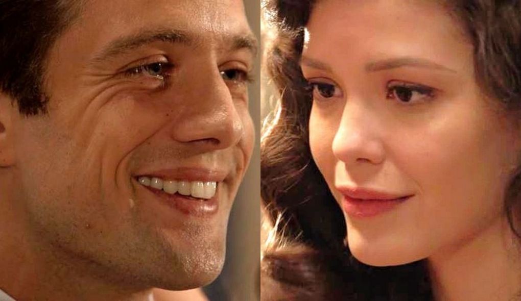Danilo (Rafael Cardoso) e Julia (Vitoria Strada) de Espelho da Vida