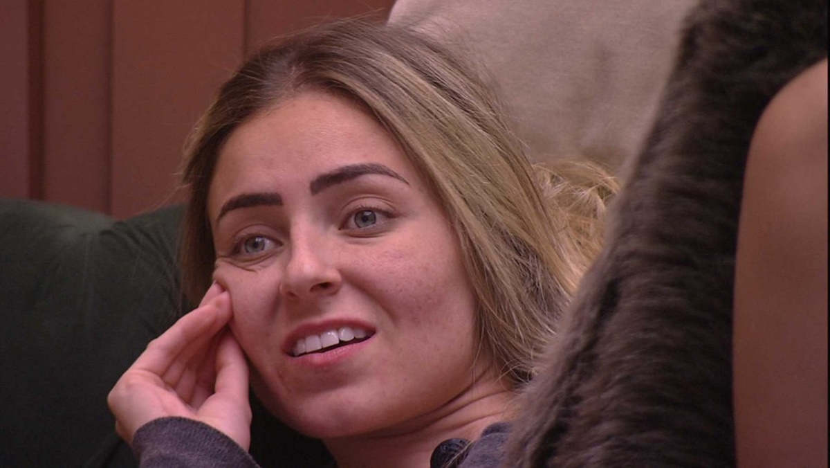 Paula BBB19