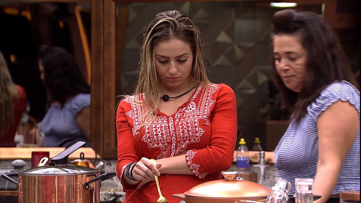 Paula BBB19