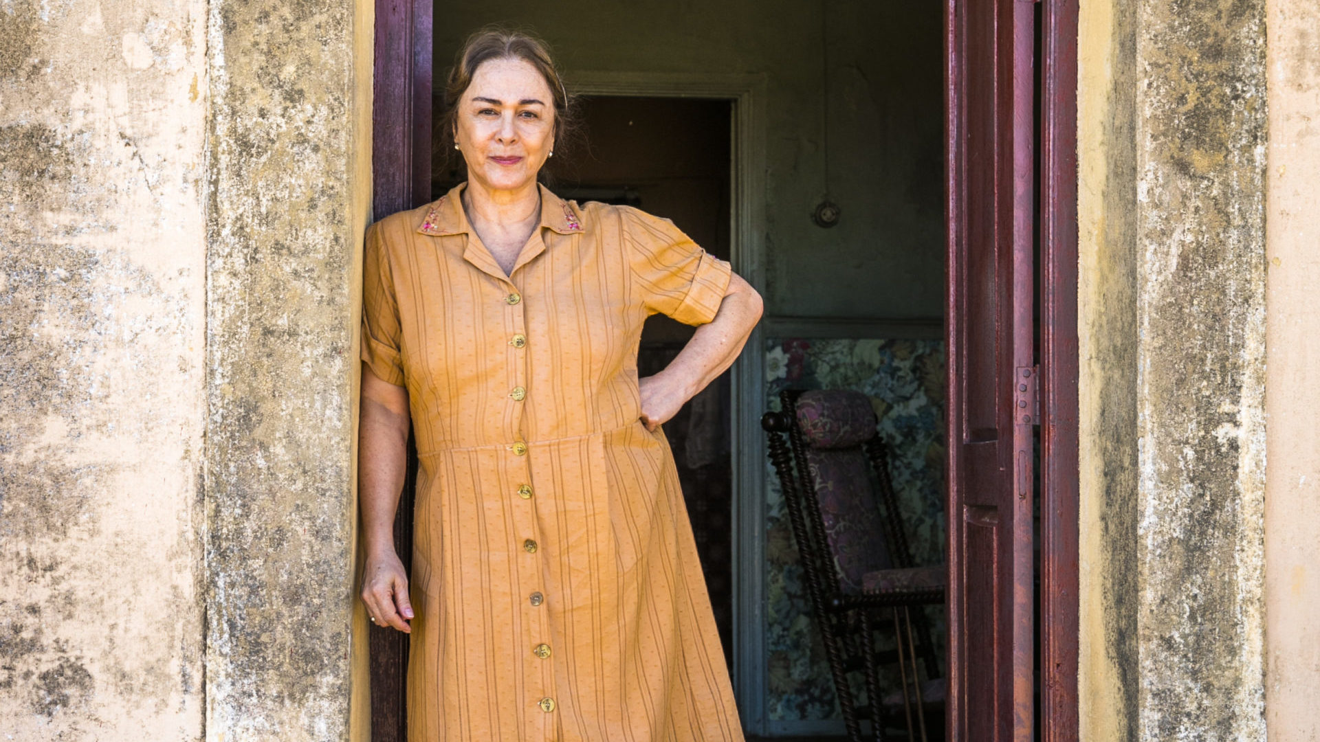 Evelina (Nivea Maria) em A Dona do Pedaço
