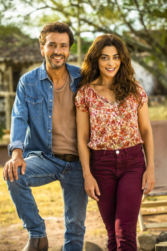 Maria da Paz (Juliana Paes ) e Amadeu (Marcos Palmeira) em A Dona do Pedaço