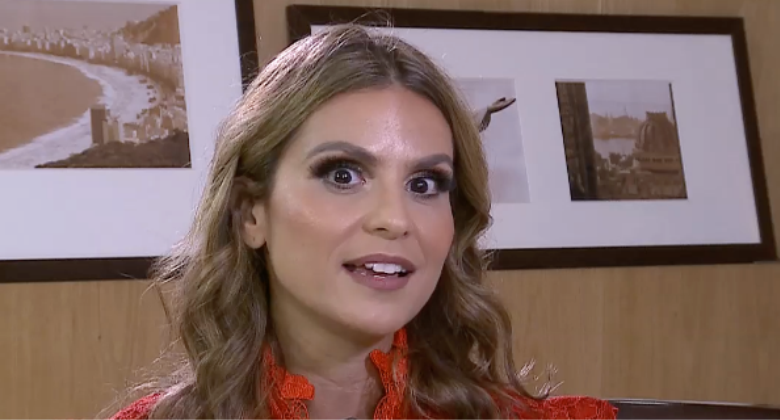Aline Barros no programa Sensacional