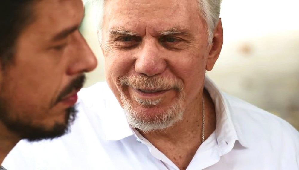 Alain (Joao Vicente de Castro) e Vicente (Reginaldo Faria) de Espelho da Vida