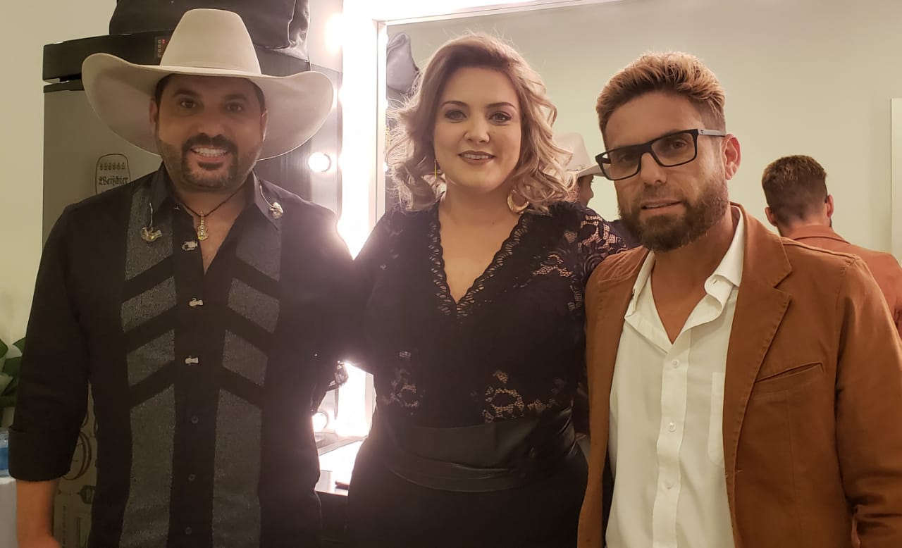Edson e Hudson no Aparecida Sertaneja